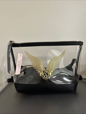 NWT Limited Ed Victoria’s Secret 2025 Fashion Show 2-piece Makeup Bag